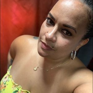 Meet your Posher, Zaida